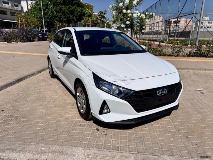 HYUNDAI i20 2021