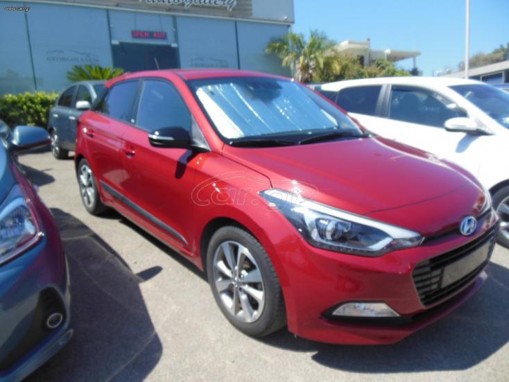 HYUNDAI i20 2018
