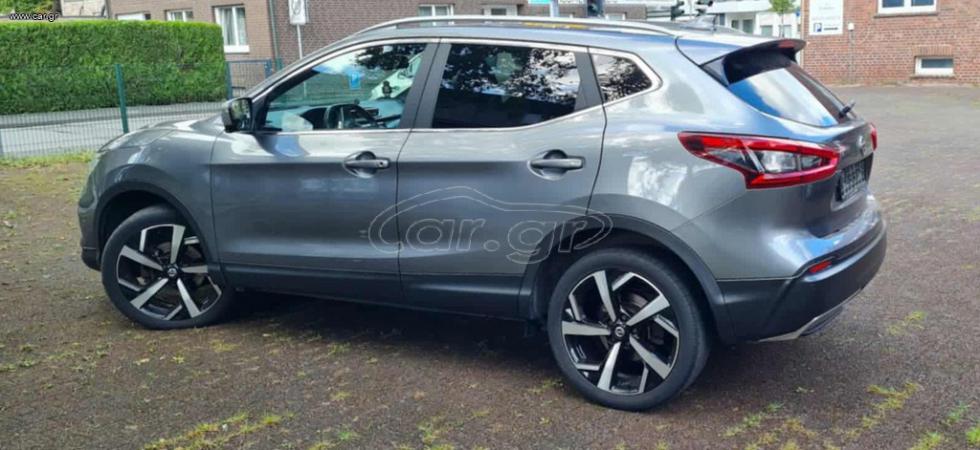 NISSAN QASHQAI 2018