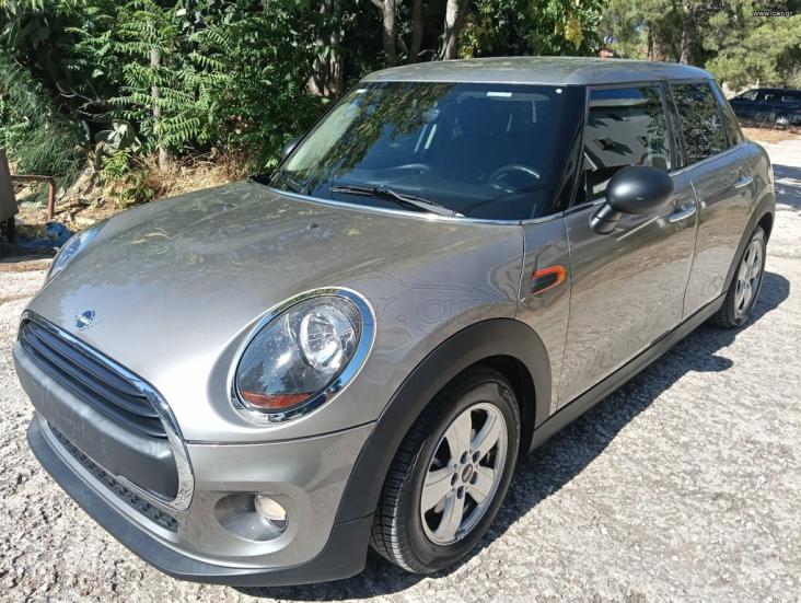 MINI ONE 2019