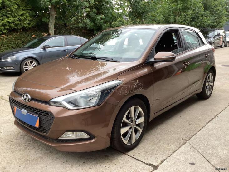 HYUNDAI i20 2016