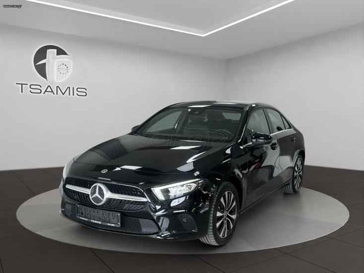 MERCEDES  2022