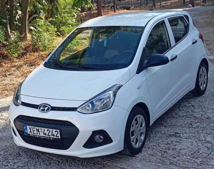 HYUNDAI i10 2016