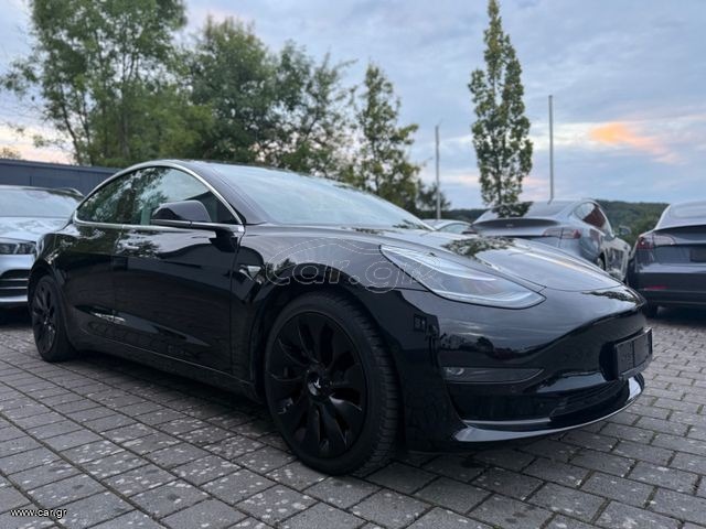 TESLA MODEL 3  2019