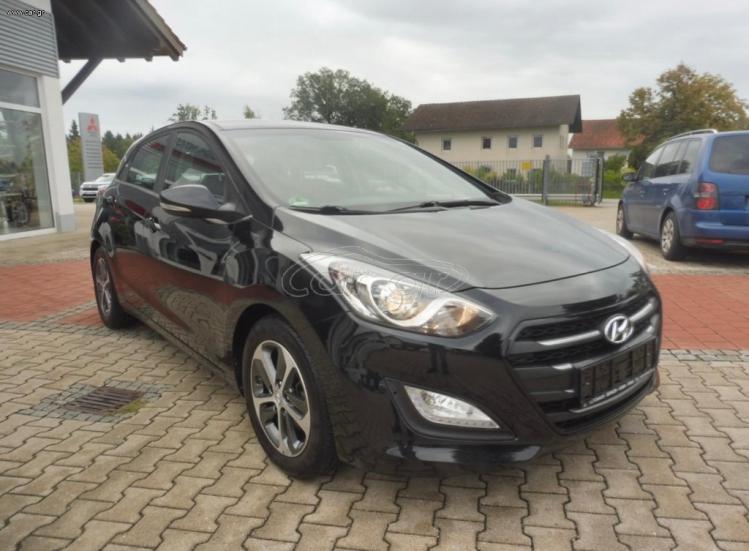 HYUNDAI i30 2016