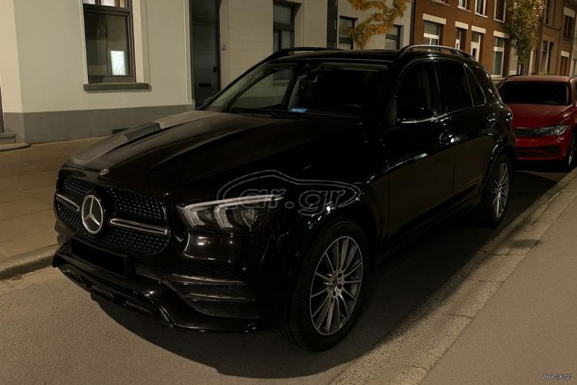 MERCEDES  2021