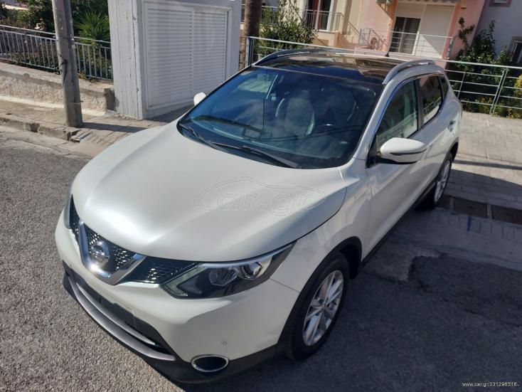 NISSAN QASHQAI 2017