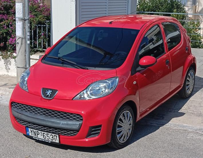 PEUGEOT 107 2011