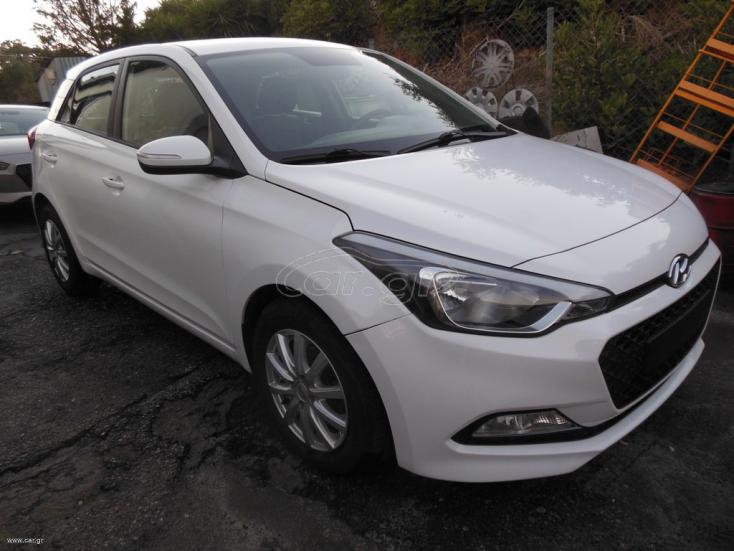 HYUNDAI i20 2017